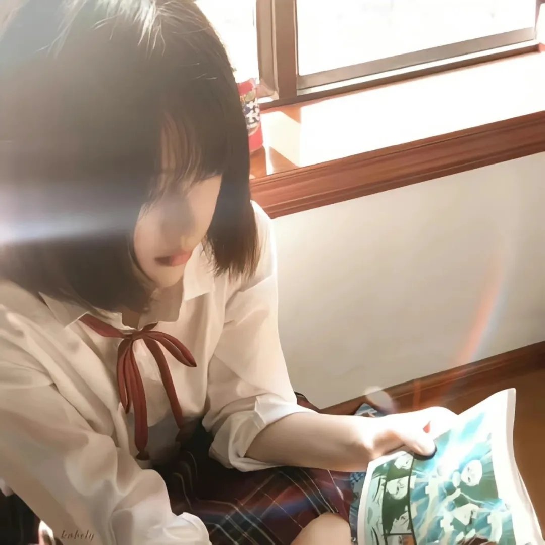 总裁是个纸片人